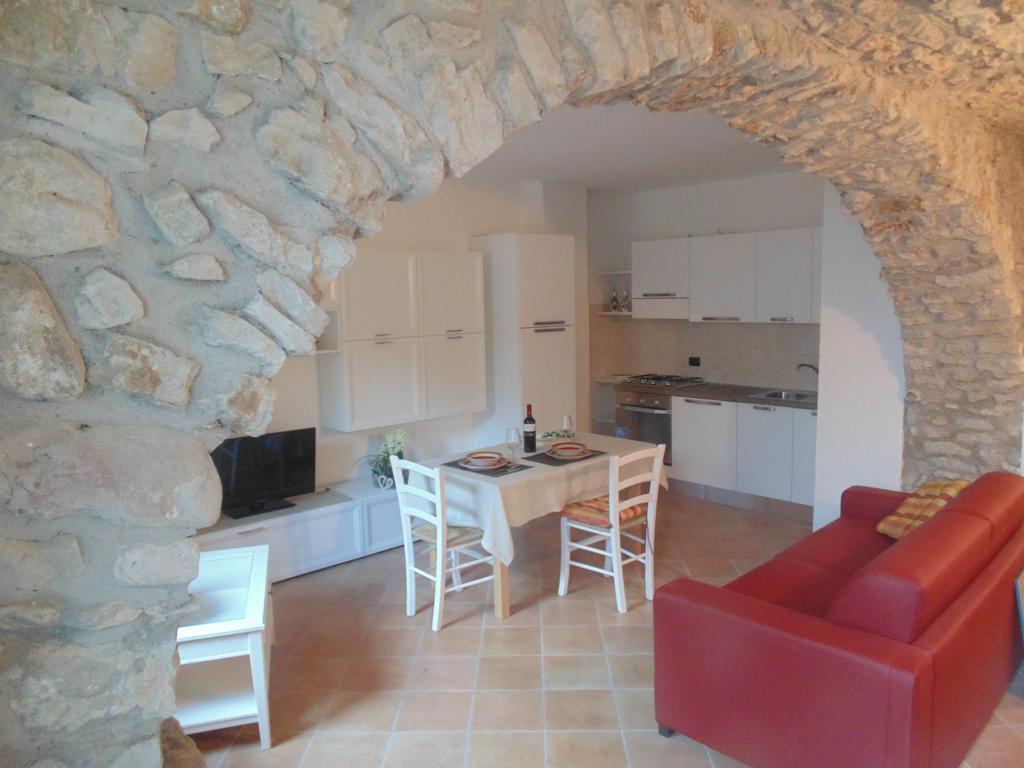 Ca Del Polset Apartment Brenzone sul Garda Room photo